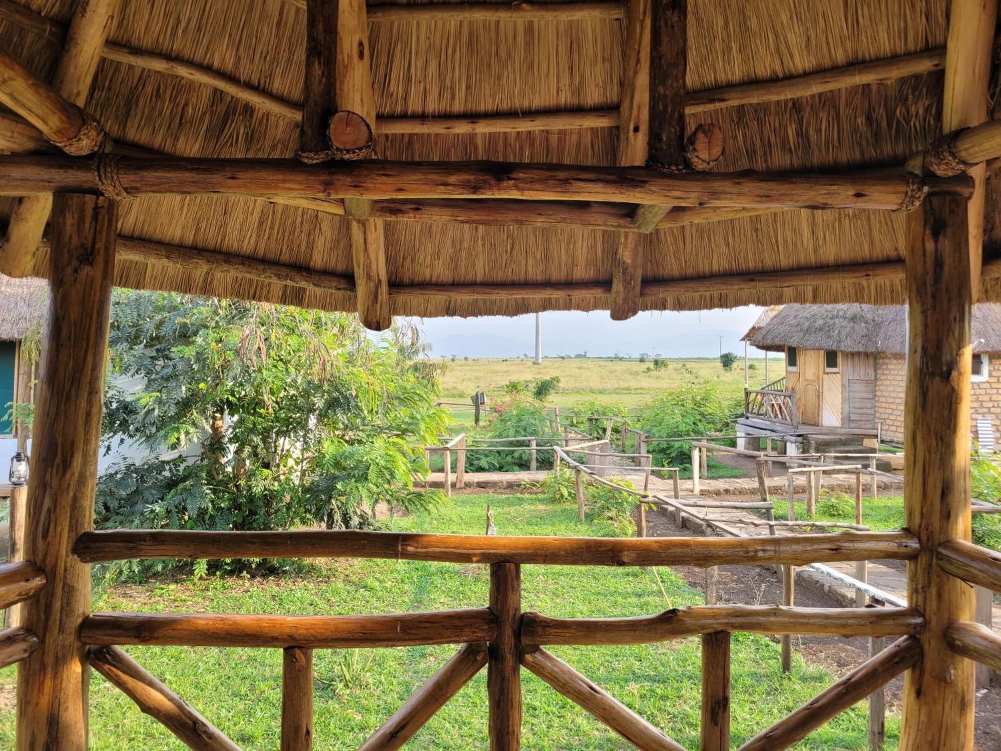 Songbird Safari Lodge & Campsite Katunguru Екстер'єр фото