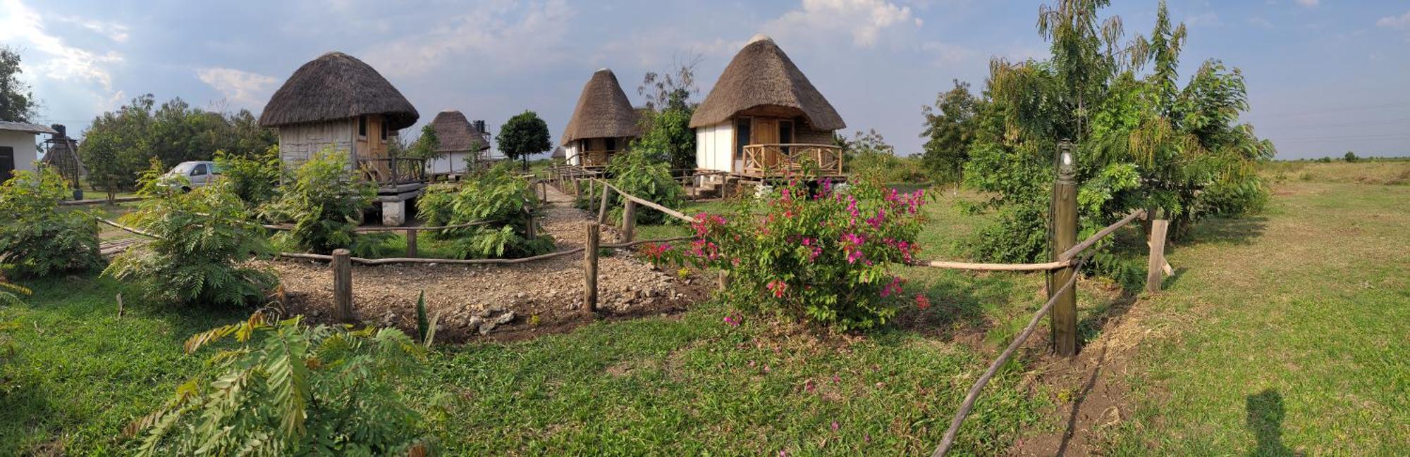 Songbird Safari Lodge & Campsite Katunguru Екстер'єр фото