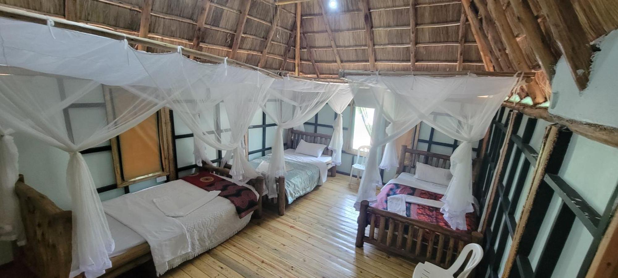Songbird Safari Lodge & Campsite Katunguru Екстер'єр фото